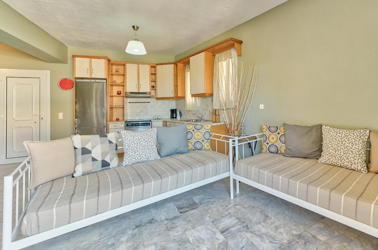 Avesta Apartments - 200M From The Beach Ανω Βασιλικος Εξωτερικό φωτογραφία