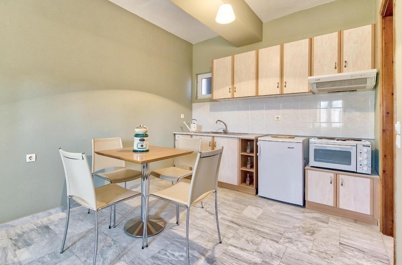 Avesta Apartments - 200M From The Beach Ανω Βασιλικος Εξωτερικό φωτογραφία